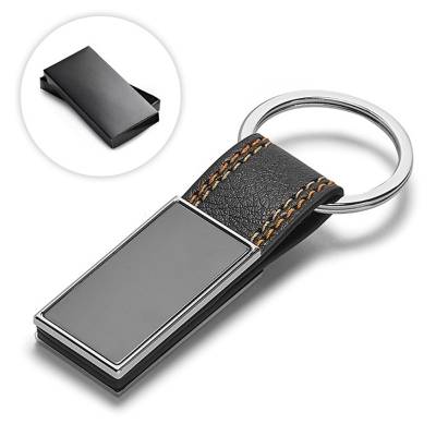 Chaveiro de Couro Sintético com Detalhe em Metal Personalizado