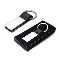 Chaveiro de Metal com Detalhe em Couro Personalizado
