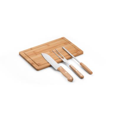 Kit Churrasco 4 Peças em Estojo de Poliéster 210D com Tábua de Bambu e Utensílios em Aço Inox Personalizado